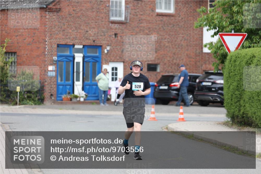 10.05.2026 - 8. Wedeler Halbmarathon Andreas Tolksdorf http://msf.ph/oto/9703556 10.05.2026 10:31:00 Laufen 528 meine-sportfotos.de