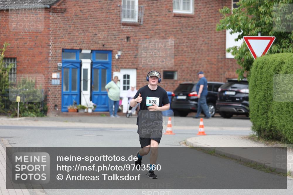 10.05.2026 - 8. Wedeler Halbmarathon Andreas Tolksdorf http://msf.ph/oto/9703560 10.05.2026 10:31:00 Laufen 528 meine-sportfotos.de