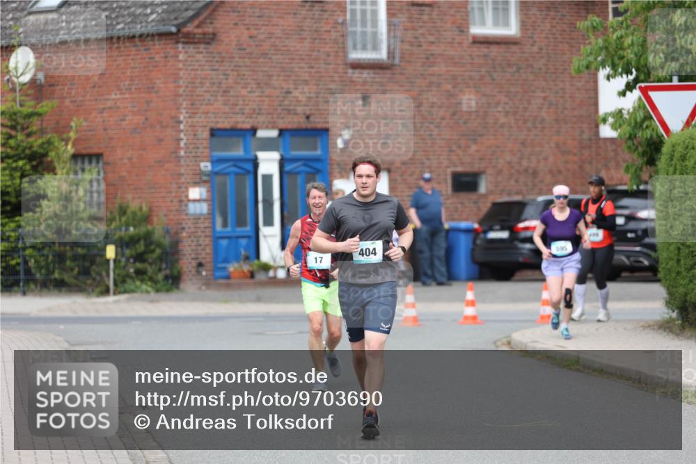 10.05.2026 - 8. Wedeler Halbmarathon Andreas Tolksdorf http://msf.ph/oto/9703690 10.05.2026 10:31:40 Laufen 17, 404 meine-sportfotos.de