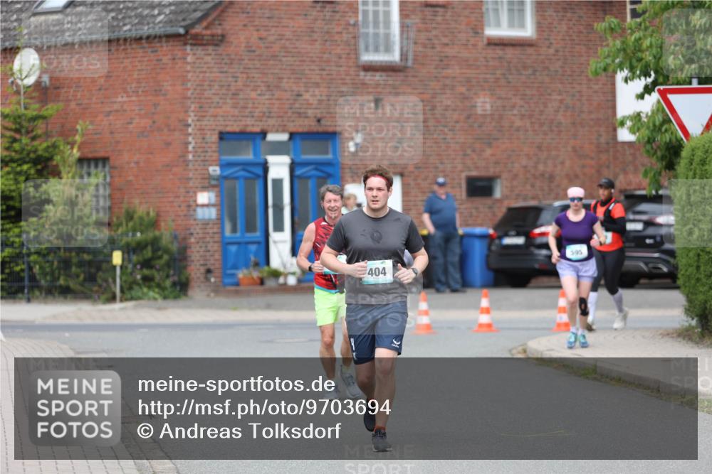 10.05.2026 - 8. Wedeler Halbmarathon Andreas Tolksdorf http://msf.ph/oto/9703694 10.05.2026 10:31:40 Laufen 404 meine-sportfotos.de