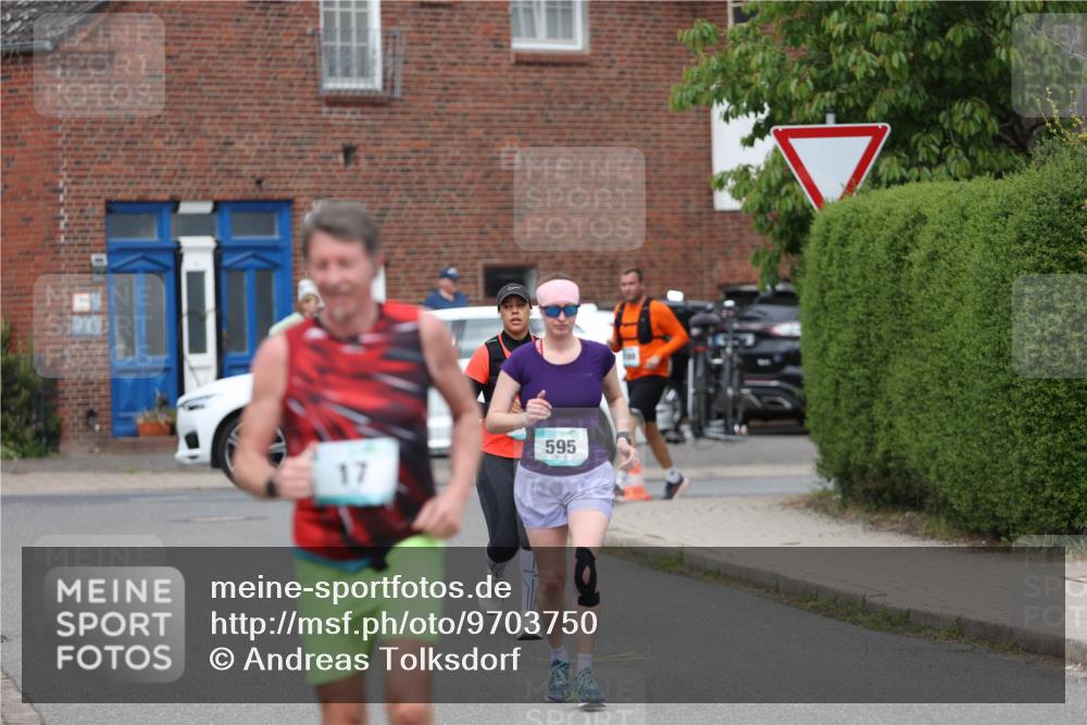 10.05.2026 - 8. Wedeler Halbmarathon Andreas Tolksdorf http://msf.ph/oto/9703750 10.05.2026 10:31:45 Laufen 17, 595 meine-sportfotos.de