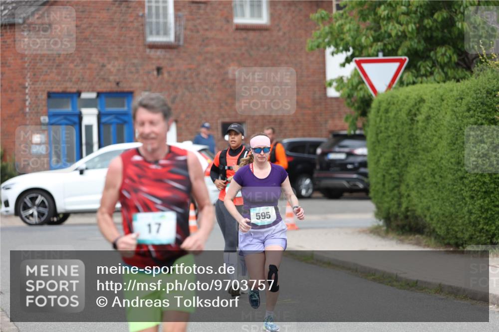 10.05.2026 - 8. Wedeler Halbmarathon Andreas Tolksdorf http://msf.ph/oto/9703757 10.05.2026 10:31:45 Laufen 129, 17, 595 meine-sportfotos.de