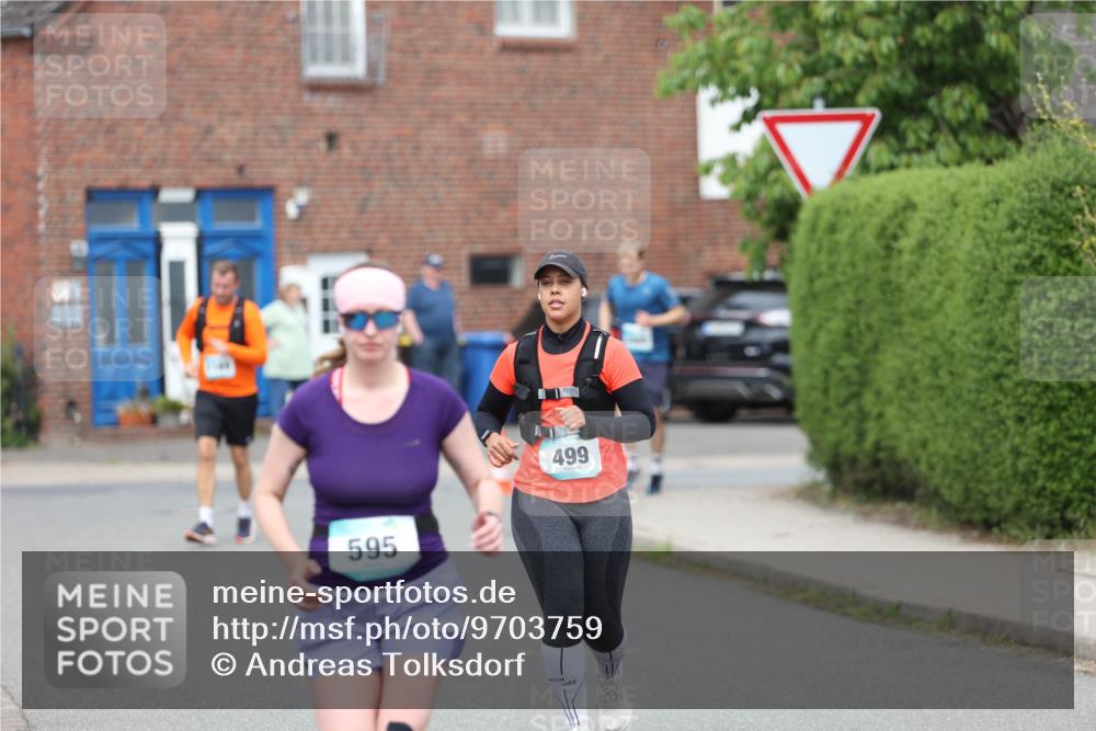 10.05.2026 - 8. Wedeler Halbmarathon Andreas Tolksdorf http://msf.ph/oto/9703759 10.05.2026 10:31:48 Laufen 595, 499 meine-sportfotos.de
