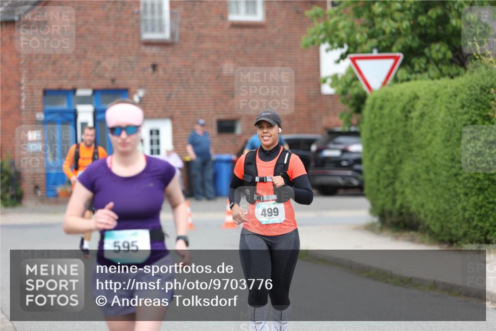 10.05.2026 - 8. Wedeler Halbmarathon Andreas Tolksdorf http://msf.ph/oto/9703776 10.05.2026 10:31:49 Laufen 595, 499 meine-sportfotos.de