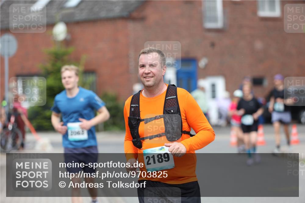 10.05.2026 - 8. Wedeler Halbmarathon Andreas Tolksdorf http://msf.ph/oto/9703825 10.05.2026 10:31:57 Laufen 2189 meine-sportfotos.de