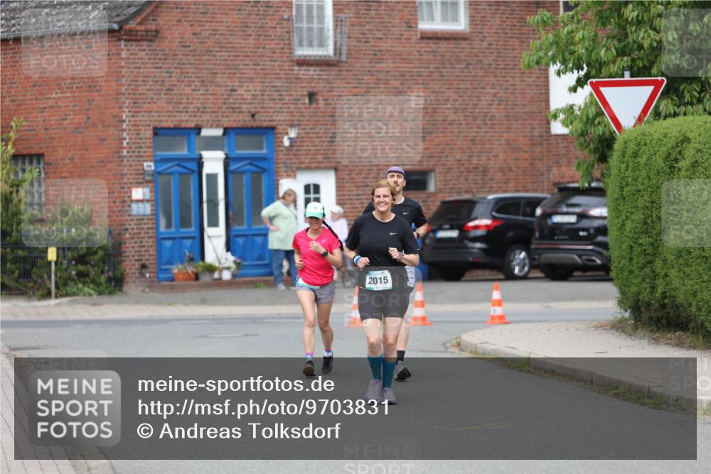 10.05.2026 - 8. Wedeler Halbmarathon Andreas Tolksdorf http://msf.ph/oto/9703831 10.05.2026 10:31:59 Laufen 2015 meine-sportfotos.de