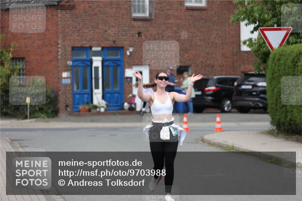 10.05.2026 - 8. Wedeler Halbmarathon Andreas Tolksdorf http://msf.ph/oto/9703988 10.05.2026 10:33:20 Laufen  meine-sportfotos.de