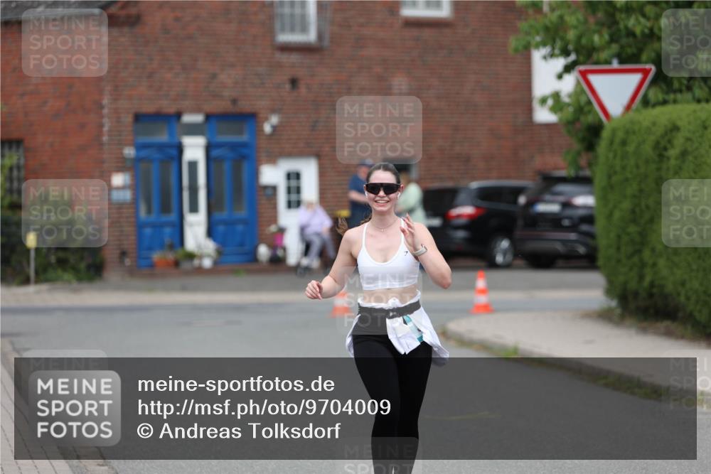 10.05.2026 - 8. Wedeler Halbmarathon Andreas Tolksdorf http://msf.ph/oto/9704009 10.05.2026 10:33:21 Laufen  meine-sportfotos.de