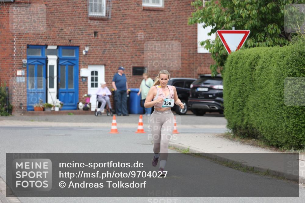 10.05.2026 - 8. Wedeler Halbmarathon Andreas Tolksdorf http://msf.ph/oto/9704027 10.05.2026 10:33:45 Laufen 356 meine-sportfotos.de