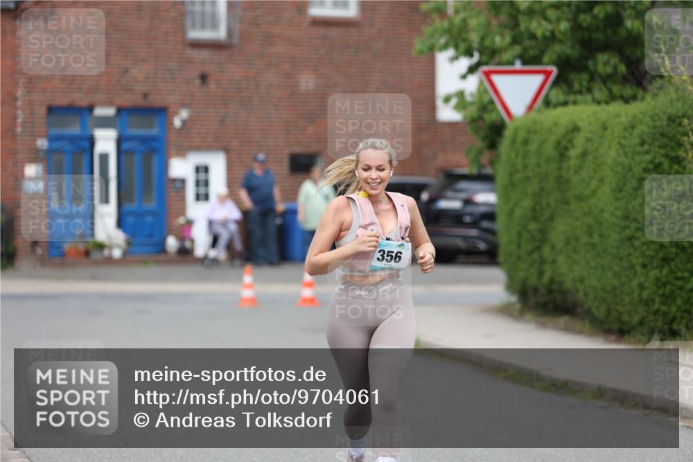 10.05.2026 - 8. Wedeler Halbmarathon Andreas Tolksdorf http://msf.ph/oto/9704061 10.05.2026 10:33:48 Laufen 356 meine-sportfotos.de