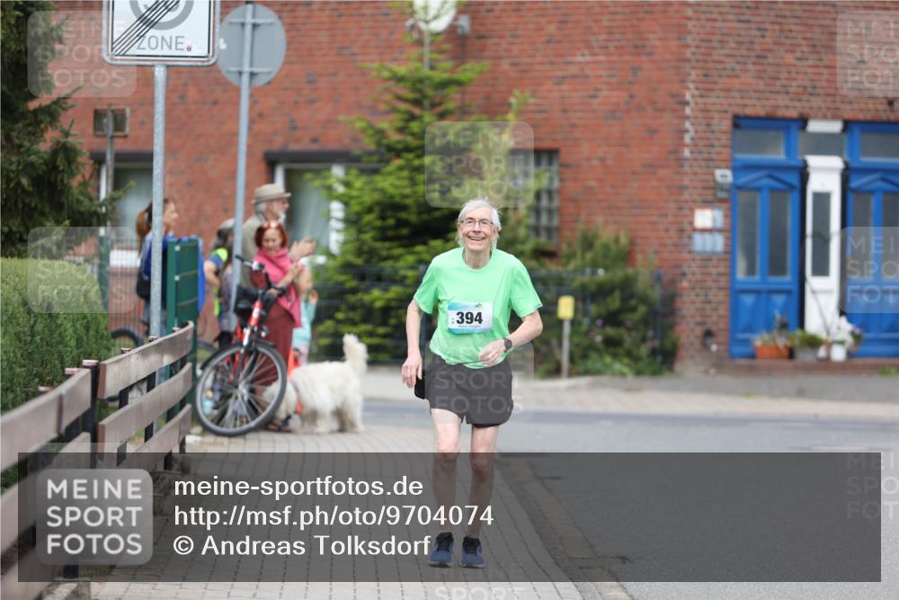 10.05.2026 - 8. Wedeler Halbmarathon Andreas Tolksdorf http://msf.ph/oto/9704074 10.05.2026 10:34:06 Laufen 394 meine-sportfotos.de