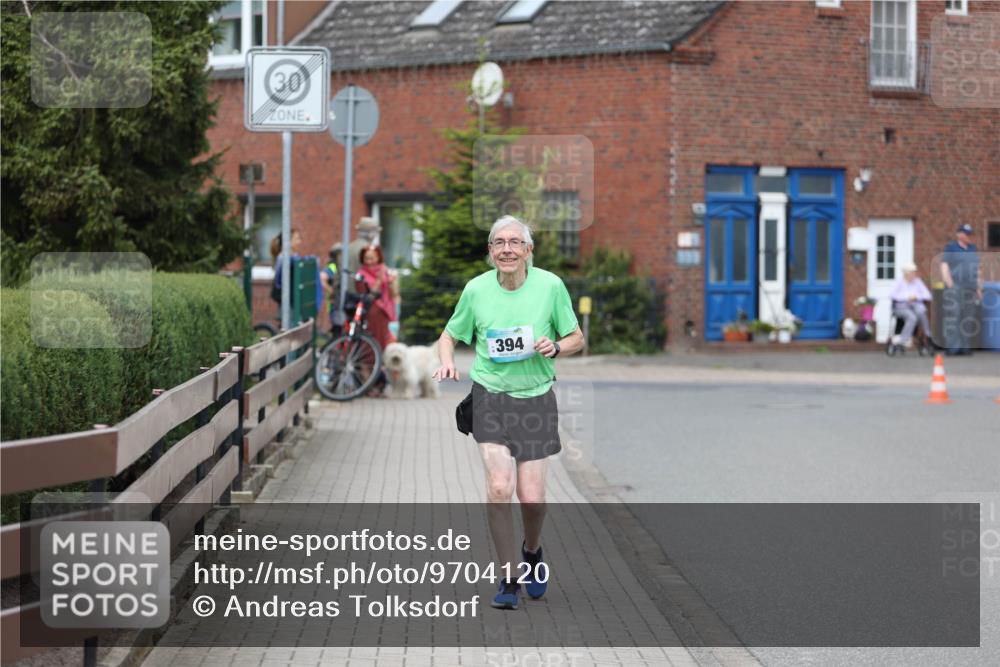 10.05.2026 - 8. Wedeler Halbmarathon Andreas Tolksdorf http://msf.ph/oto/9704120 10.05.2026 10:34:09 Laufen 30, 394 meine-sportfotos.de
