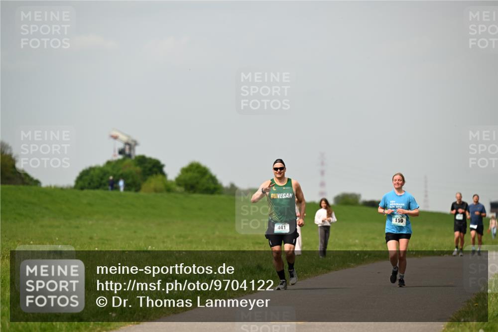 10.05.2026 - 8. Wedeler Halbmarathon Dr. Thomas Lammeyer http://msf.ph/oto/9704122 10.05.2026 11:51:13 Laufen 2018, 441, 159 meine-sportfotos.de
