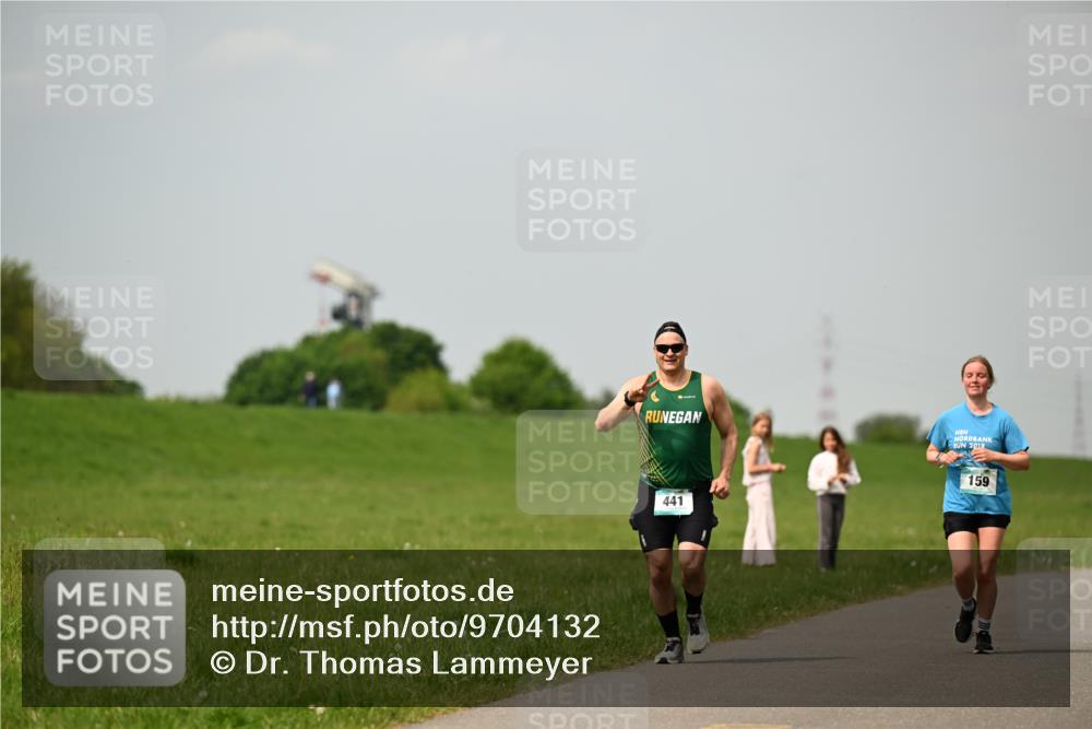 10.05.2026 - 8. Wedeler Halbmarathon Dr. Thomas Lammeyer http://msf.ph/oto/9704132 10.05.2026 11:51:14 Laufen 2018, 441, 159 meine-sportfotos.de