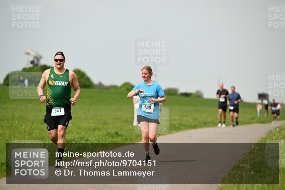 10.05.2026 - 8. Wedeler Halbmarathon Dr. Thomas Lammeyer http://msf.ph/oto/9704151 10.05.2026 11:51:16 Laufen 441, 2018, 159 meine-sportfotos.de