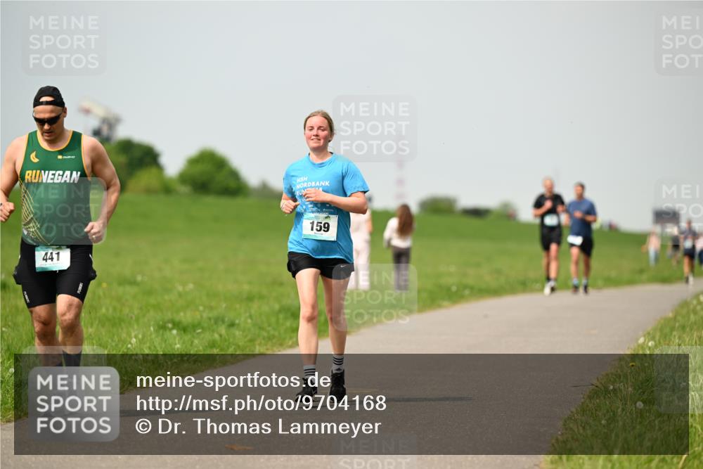 10.05.2026 - 8. Wedeler Halbmarathon Dr. Thomas Lammeyer http://msf.ph/oto/9704168 10.05.2026 11:51:17 Laufen 441, 159 meine-sportfotos.de