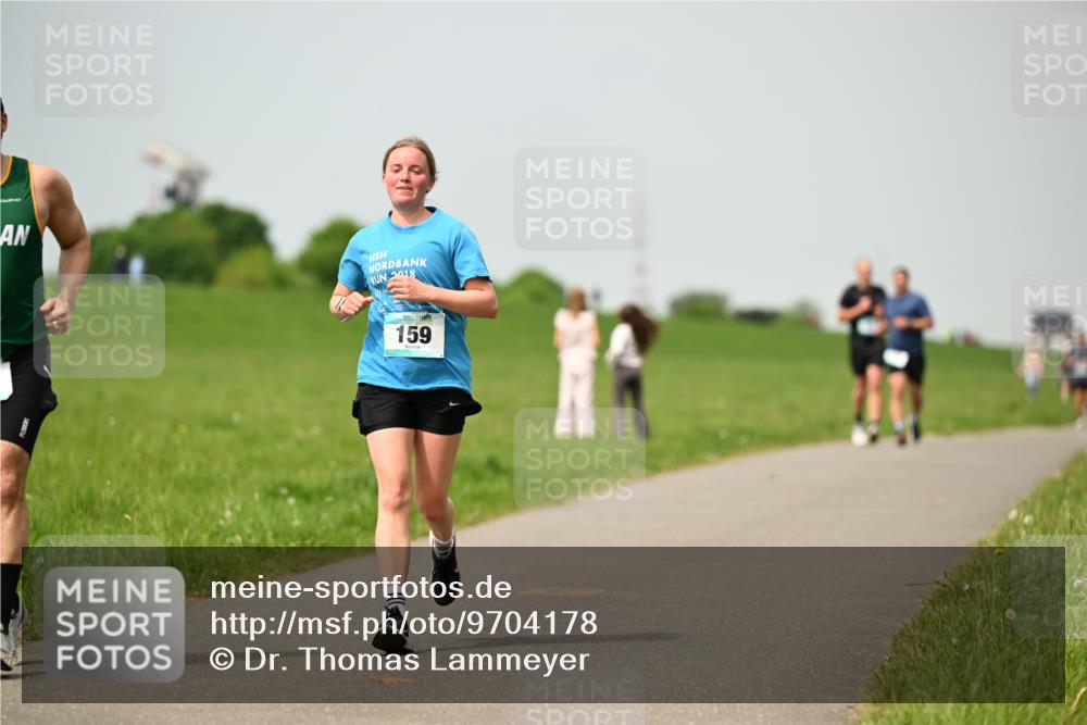 10.05.2026 - 8. Wedeler Halbmarathon Dr. Thomas Lammeyer http://msf.ph/oto/9704178 10.05.2026 11:51:18 Laufen 2018, 159 meine-sportfotos.de