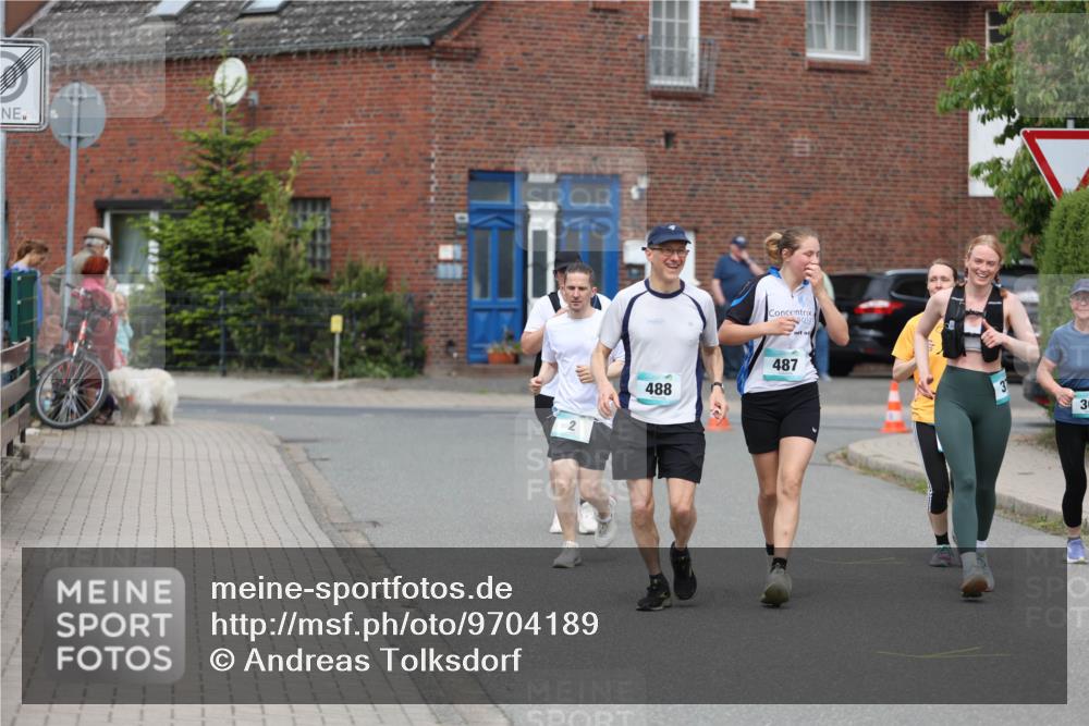 10.05.2026 - 8. Wedeler Halbmarathon Andreas Tolksdorf http://msf.ph/oto/9704189 10.05.2026 10:34:25 Laufen 488, 487, 31, 31 meine-sportfotos.de