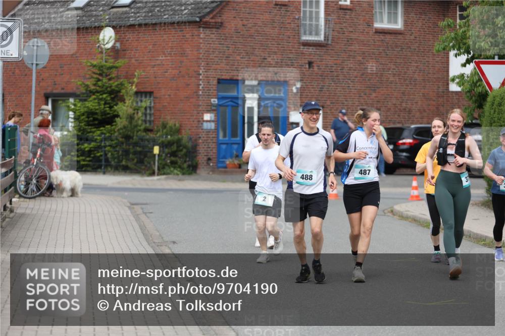 10.05.2026 - 8. Wedeler Halbmarathon Andreas Tolksdorf http://msf.ph/oto/9704190 10.05.2026 10:34:26 Laufen 2, 488, 487, 31 meine-sportfotos.de
