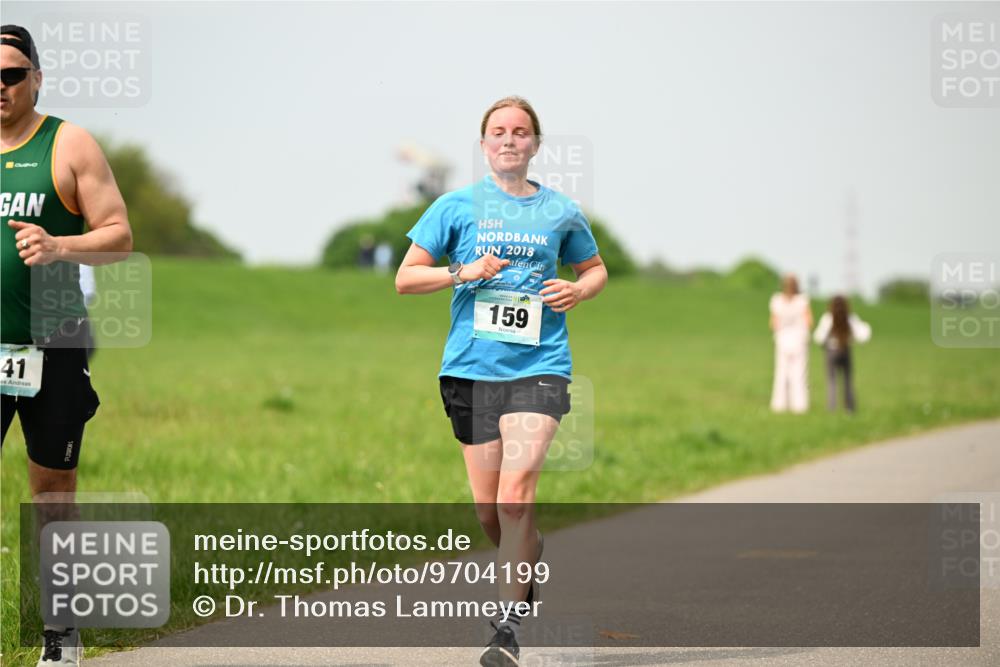 10.05.2026 - 8. Wedeler Halbmarathon Dr. Thomas Lammeyer http://msf.ph/oto/9704199 10.05.2026 11:51:19 Laufen 2018, 159 meine-sportfotos.de