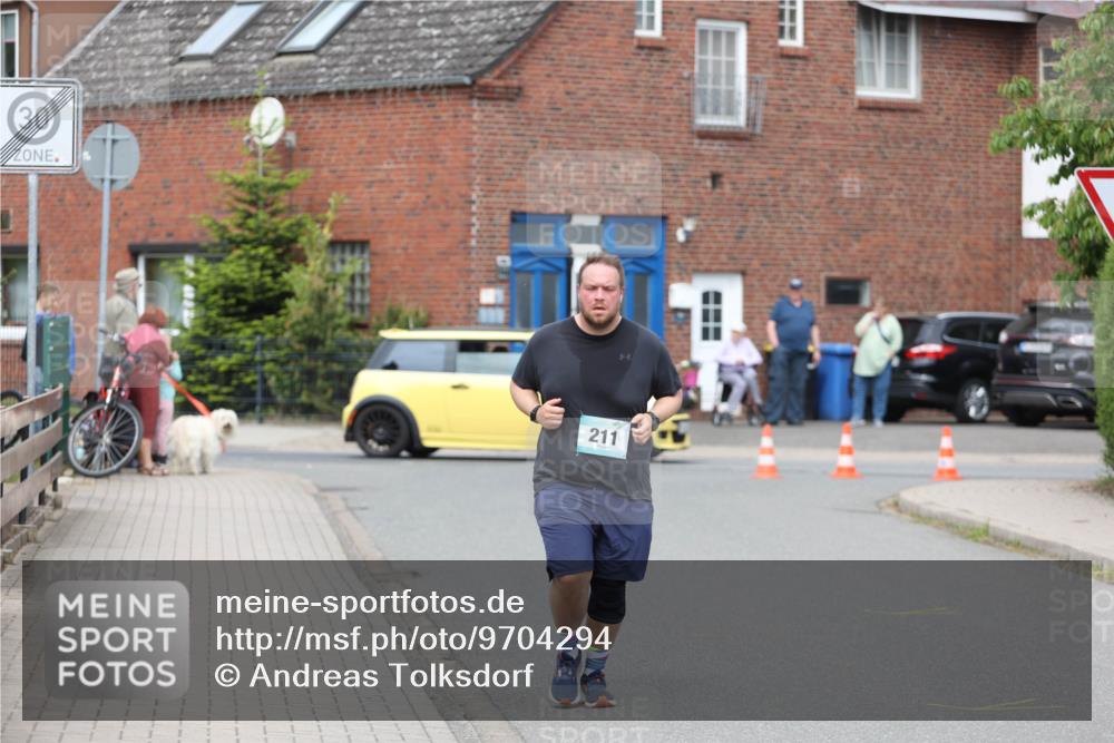 10.05.2026 - 8. Wedeler Halbmarathon Andreas Tolksdorf http://msf.ph/oto/9704294 10.05.2026 10:35:11 Laufen 30, 211 meine-sportfotos.de