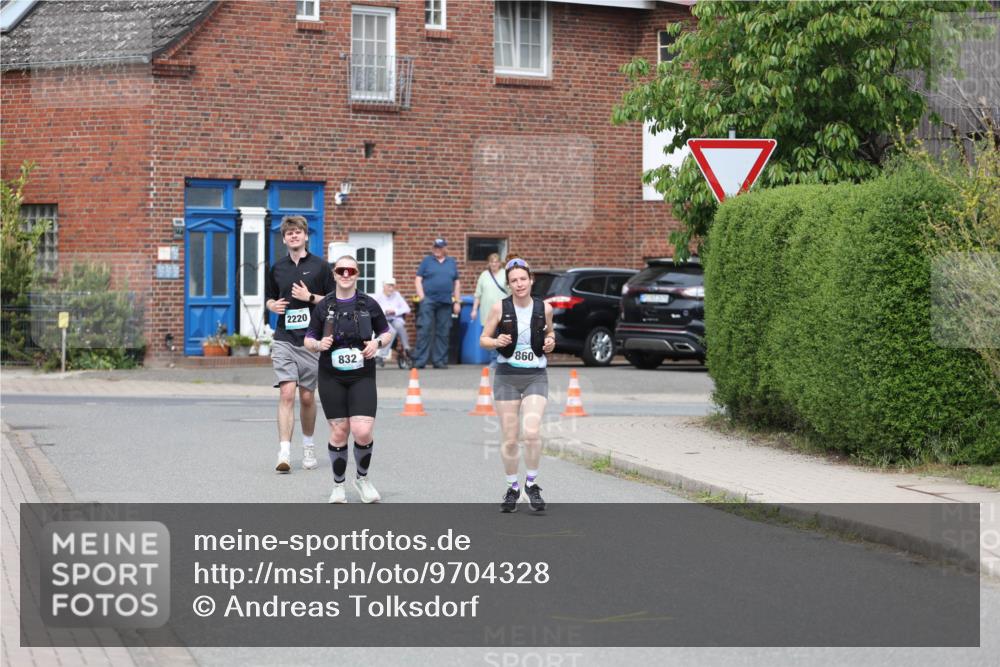 10.05.2026 - 8. Wedeler Halbmarathon Andreas Tolksdorf http://msf.ph/oto/9704328 10.05.2026 10:35:23 Laufen 2220, 860, 832 meine-sportfotos.de