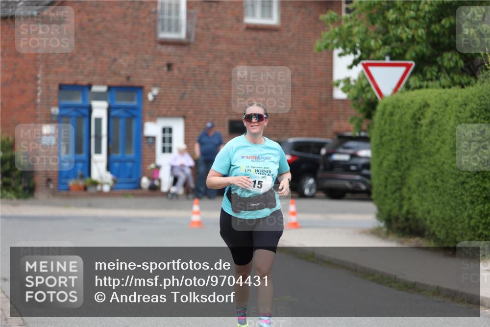 10.05.2026 - 8. Wedeler Halbmarathon Andreas Tolksdorf http://msf.ph/oto/9704431 10.05.2026 10:36:10 Laufen 24, 2023, 15 meine-sportfotos.de