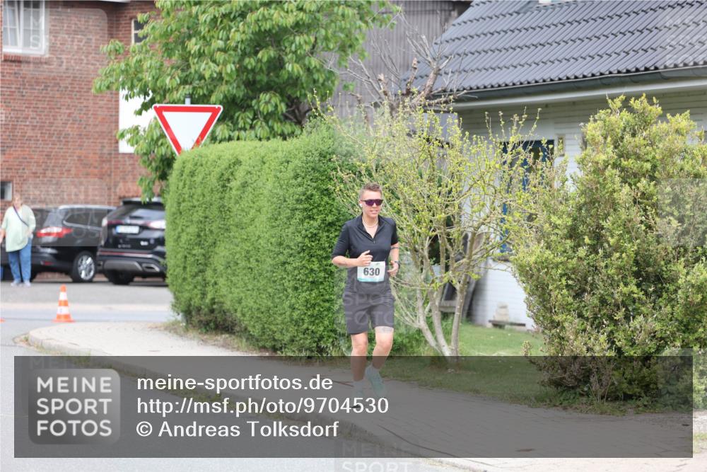 10.05.2026 - 8. Wedeler Halbmarathon Andreas Tolksdorf http://msf.ph/oto/9704530 10.05.2026 10:37:54 Laufen 630 meine-sportfotos.de