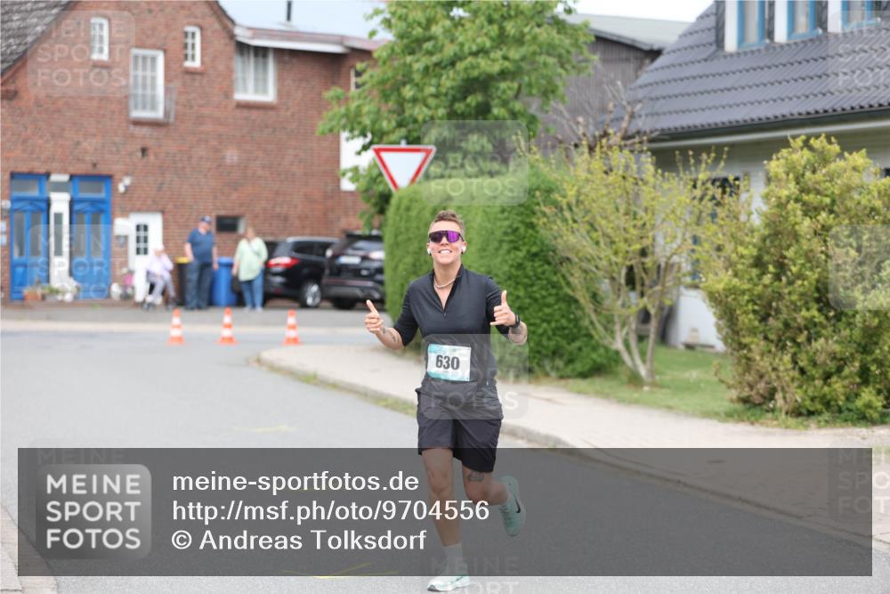 10.05.2026 - 8. Wedeler Halbmarathon Andreas Tolksdorf http://msf.ph/oto/9704556 10.05.2026 10:37:57 Laufen 630 meine-sportfotos.de