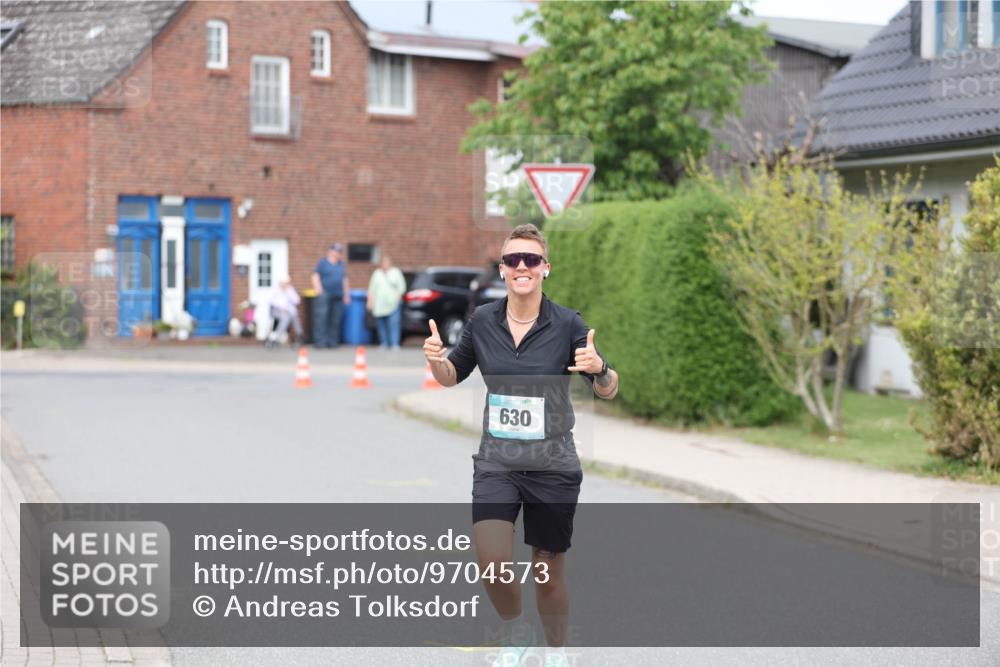 10.05.2026 - 8. Wedeler Halbmarathon Andreas Tolksdorf http://msf.ph/oto/9704573 10.05.2026 10:37:58 Laufen 630 meine-sportfotos.de