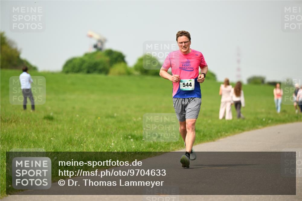 10.05.2026 - 8. Wedeler Halbmarathon Dr. Thomas Lammeyer http://msf.ph/oto/9704633 10.05.2026 11:52:12 Laufen 544 meine-sportfotos.de