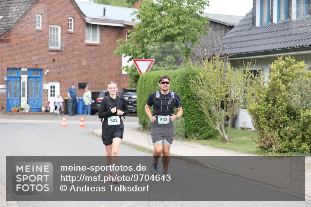 10.05.2026 - 8. Wedeler Halbmarathon Andreas Tolksdorf http://msf.ph/oto/9704643 10.05.2026 10:38:24 Laufen 532, 533 meine-sportfotos.de
