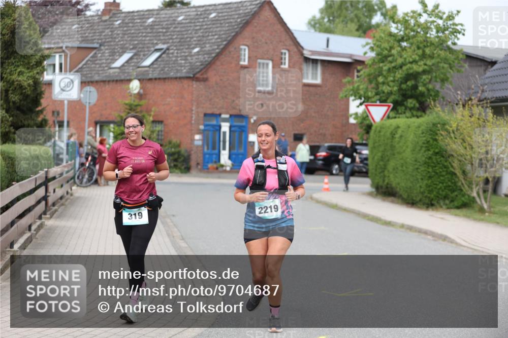 10.05.2026 - 8. Wedeler Halbmarathon Andreas Tolksdorf http://msf.ph/oto/9704687 10.05.2026 10:38:53 Laufen 21, 0975, 319, 2219 meine-sportfotos.de
