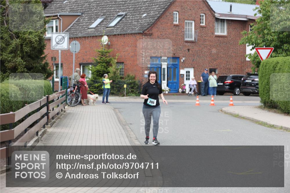 10.05.2026 - 8. Wedeler Halbmarathon Andreas Tolksdorf http://msf.ph/oto/9704711 10.05.2026 10:39:01 Laufen 30 meine-sportfotos.de