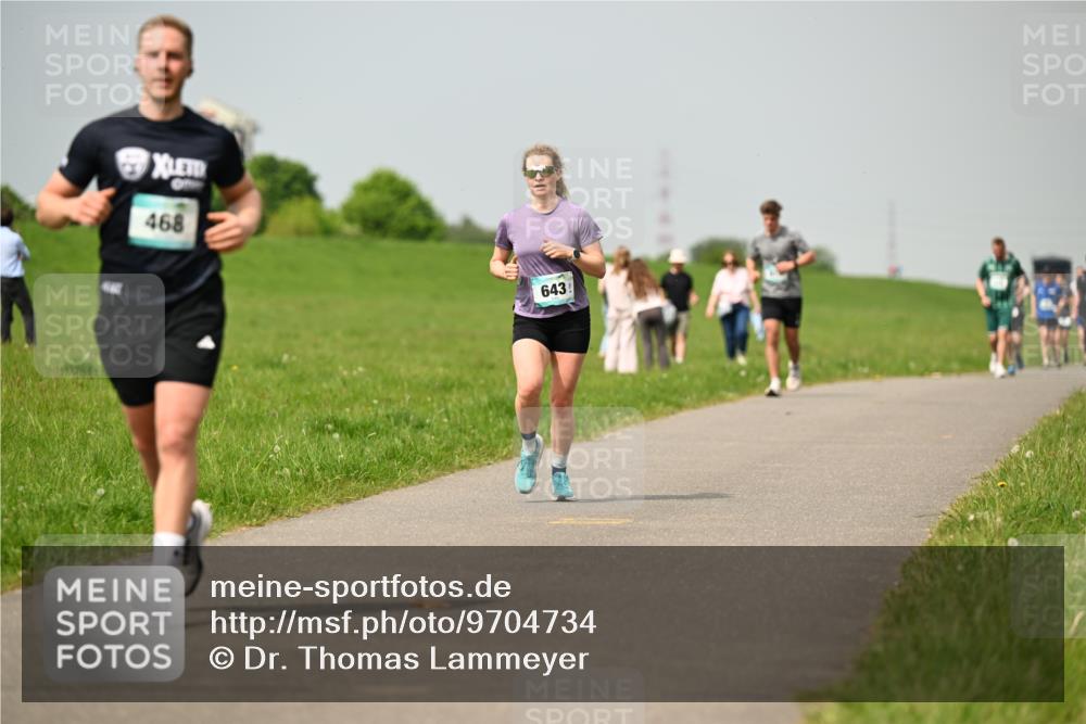 10.05.2026 - 8. Wedeler Halbmarathon Dr. Thomas Lammeyer http://msf.ph/oto/9704734 10.05.2026 11:52:33 Laufen 468, 643 meine-sportfotos.de