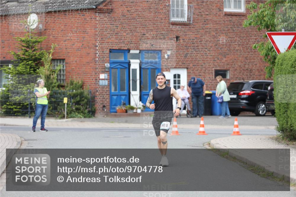 10.05.2026 - 8. Wedeler Halbmarathon Andreas Tolksdorf http://msf.ph/oto/9704778 10.05.2026 10:40:48 Laufen 983 meine-sportfotos.de
