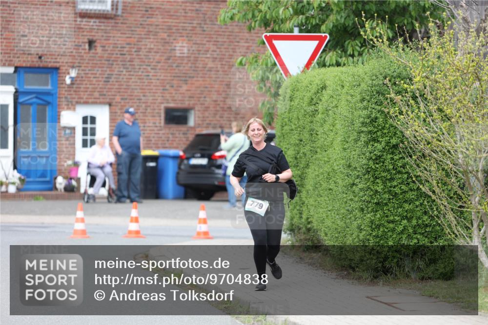 10.05.2026 - 8. Wedeler Halbmarathon Andreas Tolksdorf http://msf.ph/oto/9704838 10.05.2026 10:41:11 Laufen 779 meine-sportfotos.de
