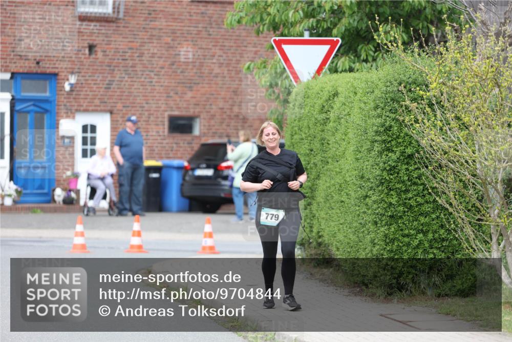 10.05.2026 - 8. Wedeler Halbmarathon Andreas Tolksdorf http://msf.ph/oto/9704844 10.05.2026 10:41:11 Laufen 779 meine-sportfotos.de
