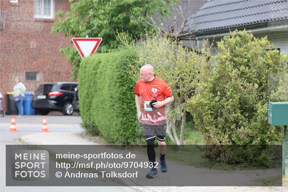 10.05.2026 - 8. Wedeler Halbmarathon Andreas Tolksdorf http://msf.ph/oto/9704932 10.05.2026 10:43:31 Laufen 56 meine-sportfotos.de