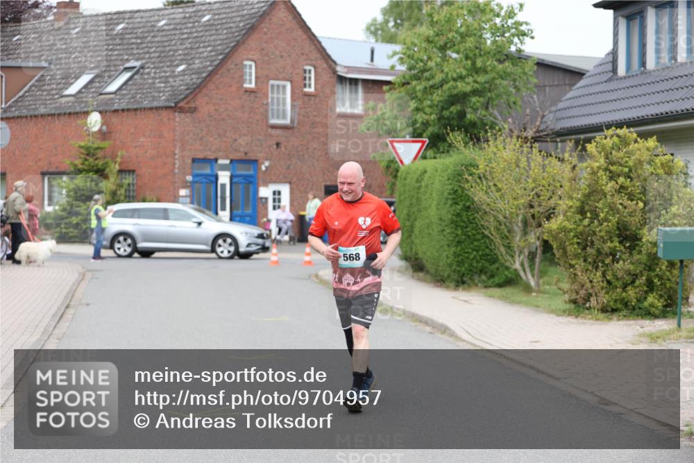 10.05.2026 - 8. Wedeler Halbmarathon Andreas Tolksdorf http://msf.ph/oto/9704957 10.05.2026 10:43:34 Laufen 568 meine-sportfotos.de