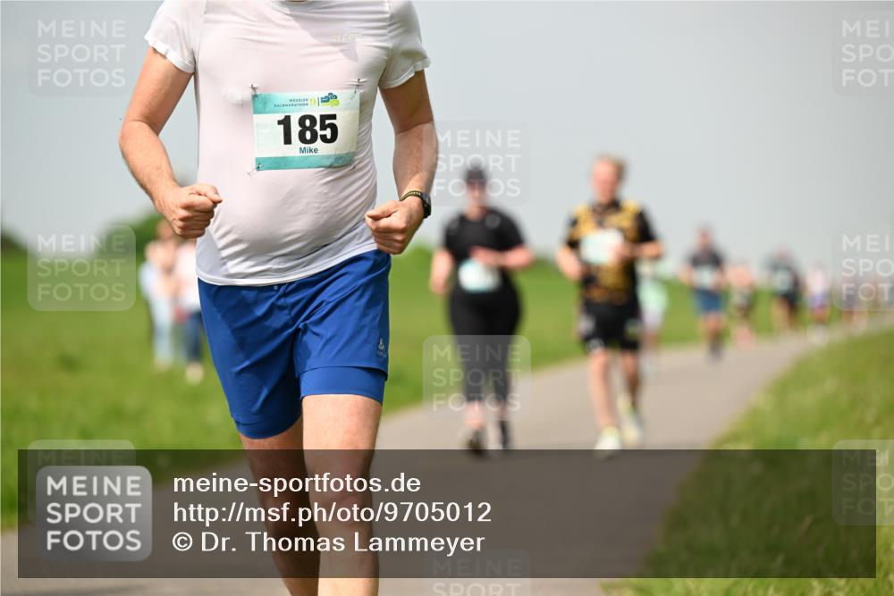 10.05.2026 - 8. Wedeler Halbmarathon Dr. Thomas Lammeyer http://msf.ph/oto/9705012 10.05.2026 11:53:05 Laufen 185 meine-sportfotos.de