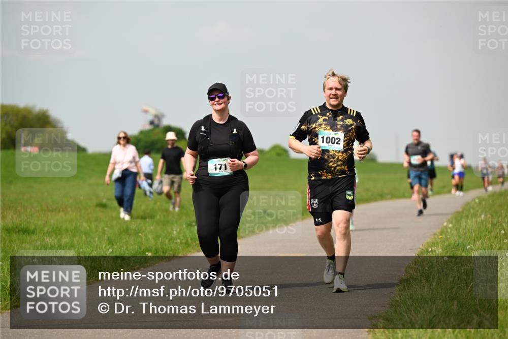 10.05.2026 - 8. Wedeler Halbmarathon Dr. Thomas Lammeyer http://msf.ph/oto/9705051 10.05.2026 11:53:09 Laufen 171, 1002 meine-sportfotos.de