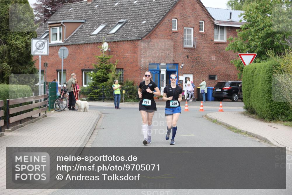 10.05.2026 - 8. Wedeler Halbmarathon Andreas Tolksdorf http://msf.ph/oto/9705071 10.05.2026 10:44:46 Laufen 30, 291, 290 meine-sportfotos.de