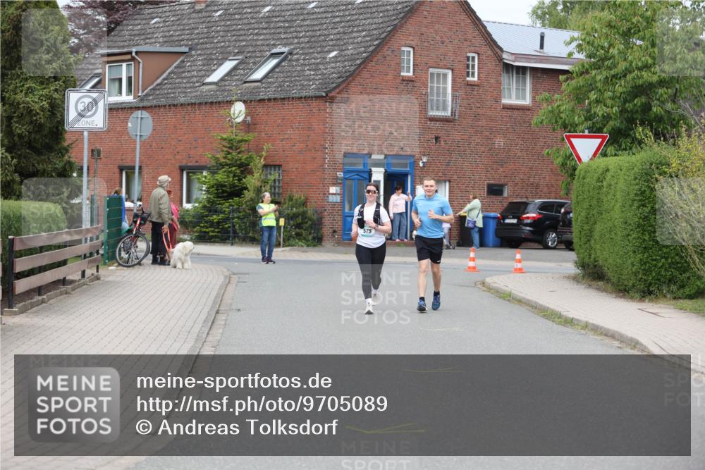 10.05.2026 - 8. Wedeler Halbmarathon Andreas Tolksdorf http://msf.ph/oto/9705089 10.05.2026 10:45:05 Laufen  meine-sportfotos.de