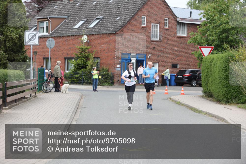 10.05.2026 - 8. Wedeler Halbmarathon Andreas Tolksdorf http://msf.ph/oto/9705098 10.05.2026 10:45:05 Laufen 575 meine-sportfotos.de