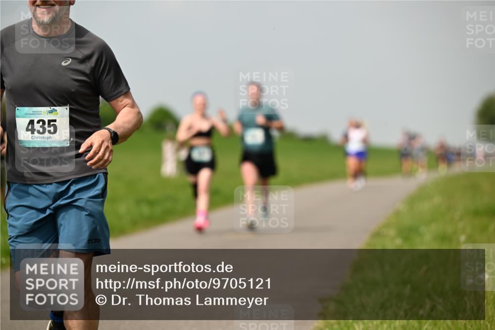 10.05.2026 - 8. Wedeler Halbmarathon Dr. Thomas Lammeyer http://msf.ph/oto/9705121 10.05.2026 11:53:19 Laufen 435 meine-sportfotos.de