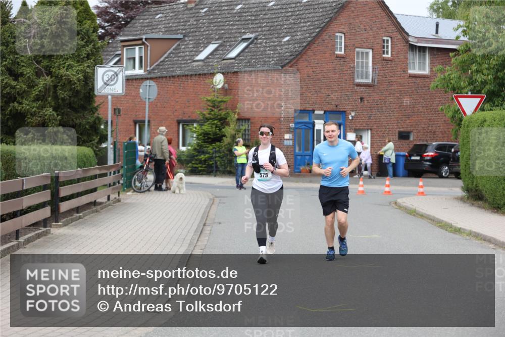 10.05.2026 - 8. Wedeler Halbmarathon Andreas Tolksdorf http://msf.ph/oto/9705122 10.05.2026 10:45:08 Laufen 30, 575 meine-sportfotos.de