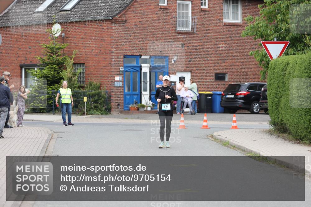 10.05.2026 - 8. Wedeler Halbmarathon Andreas Tolksdorf http://msf.ph/oto/9705154 10.05.2026 10:47:17 Laufen 271 meine-sportfotos.de