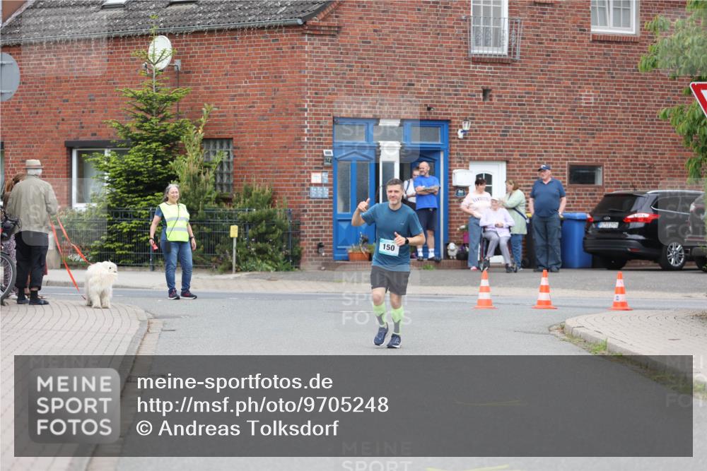 10.05.2026 - 8. Wedeler Halbmarathon Andreas Tolksdorf http://msf.ph/oto/9705248 10.05.2026 10:48:47 Laufen 150, 1976 meine-sportfotos.de