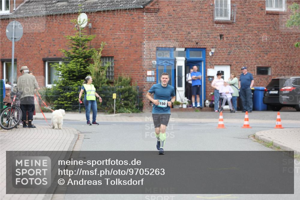 10.05.2026 - 8. Wedeler Halbmarathon Andreas Tolksdorf http://msf.ph/oto/9705263 10.05.2026 10:48:48 Laufen 150 meine-sportfotos.de